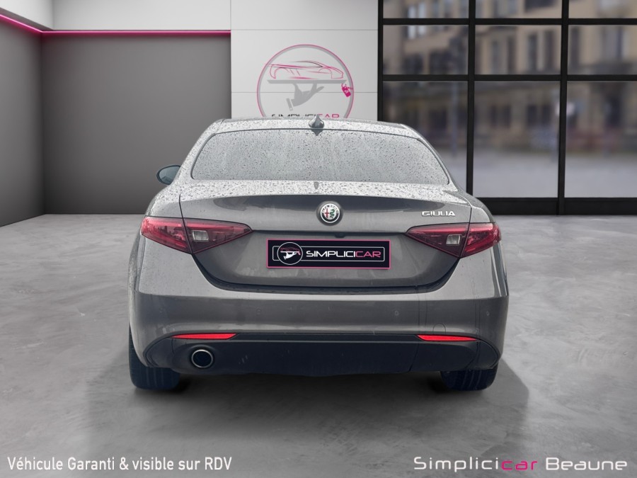 ALFA ROMEO d'occasion GIULIA 2.2D 136 EDIZIONE AT de 2019 Beaune (21)﻿