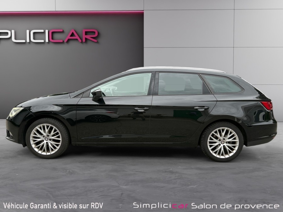 SEAT d'occasion LEON ST 1.2 TSI 110 PREMIUM DSG de 2017 Salon de
