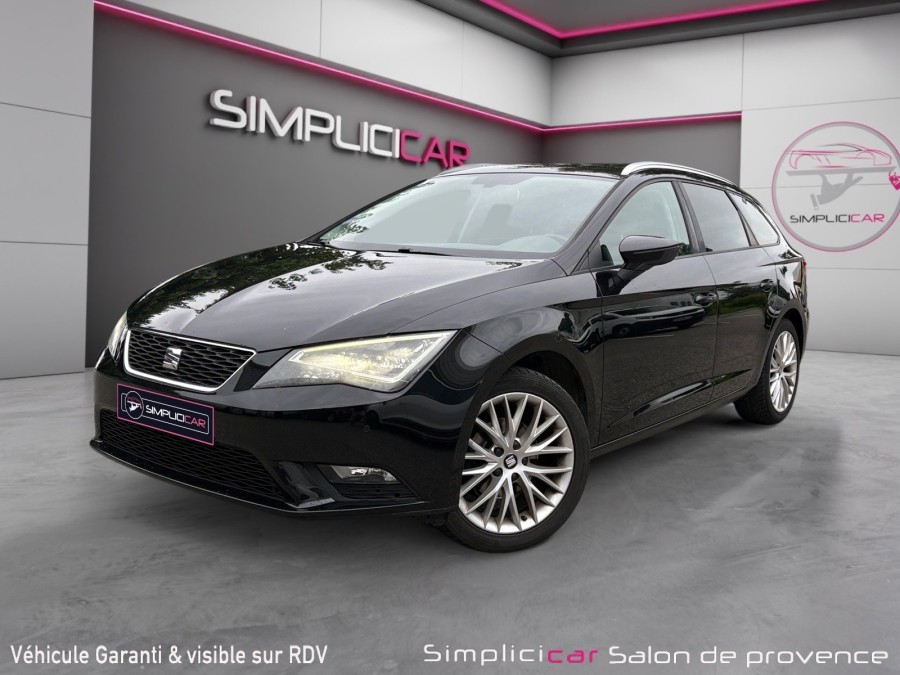 SEAT d'occasion LEON ST 1.2 TSI 110 PREMIUM DSG de 2017 Salon de