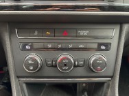 SEAT d'occasion LEON ST 1.2 TSI 110 PREMIUM DSG de 2017 Salon de