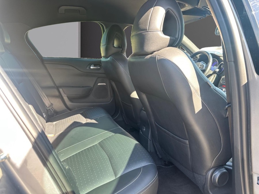 DS d'occasion DS4 2.0 BLUE HDI 180 EXECUTIVE DWEAT de 2017 Rennes