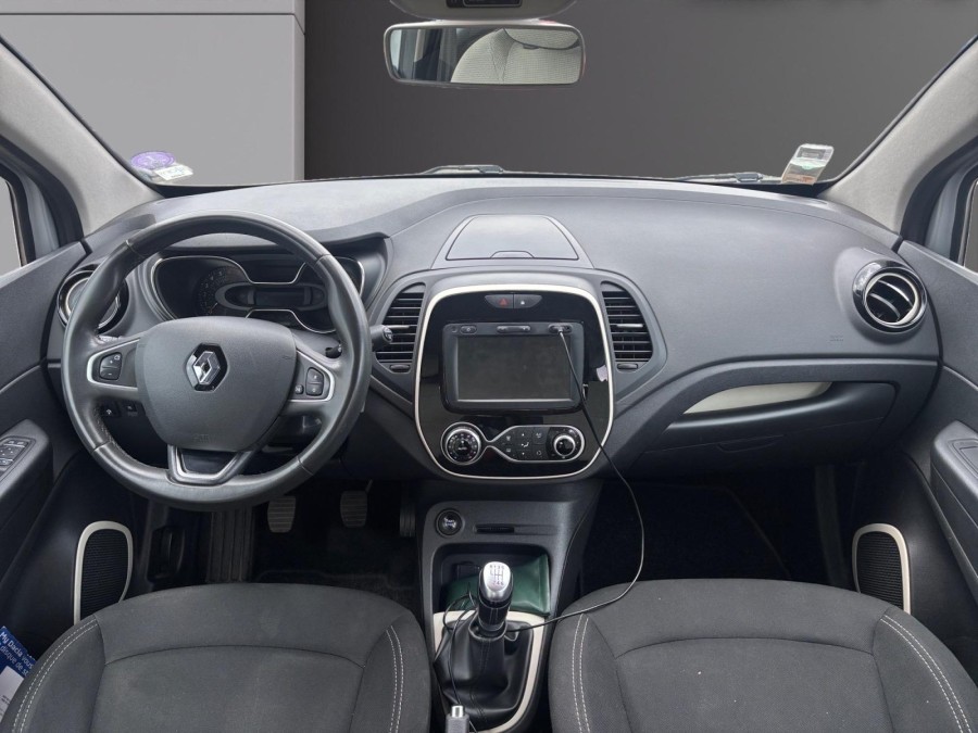 RENAULT d'occasion CAPTUR 1.3 TCE 130 SUNSET de 2019 Frejus (83)﻿