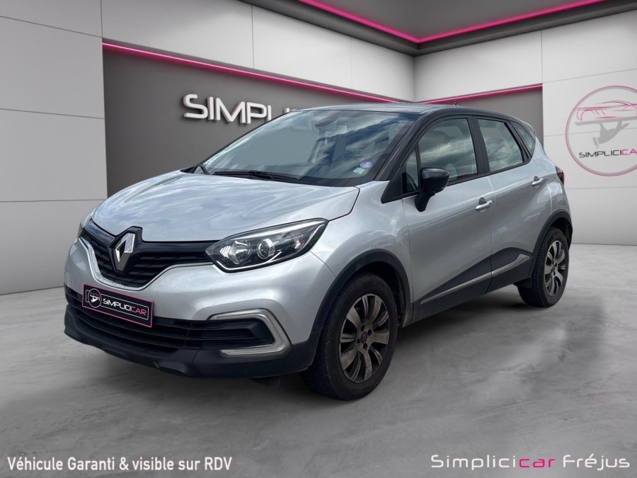 RENAULT d'occasion CAPTUR 1.3 TCE 130 SUNSET de 2019 Frejus (83)﻿