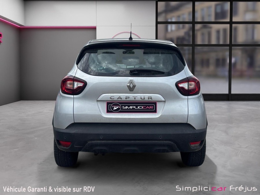 RENAULT d'occasion CAPTUR 1.3 TCE 130 SUNSET de 2019 Frejus (83)﻿