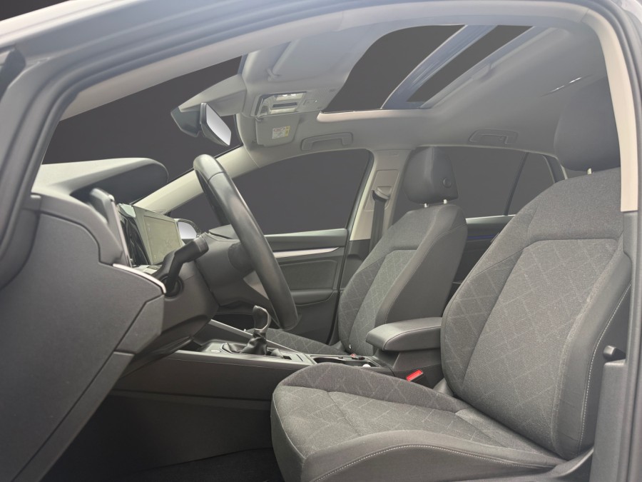 VOLKSWAGEN d'occasion GOLF 1.0 TSI OPF 110 LIFE PLUS de 2023 Toulouse