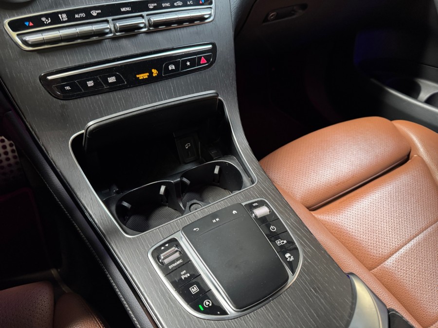 MERCEDES d'occasion CLASSE GLC 220 D 4MATIC AMG LINE BA de 2020