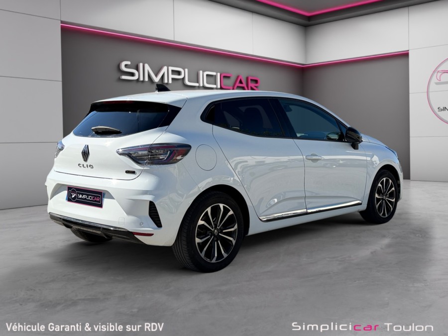 RENAULT d'occasion CLIO 1.6 E-TECH 145 TECHNO de 2023 Toulon Est (83)﻿