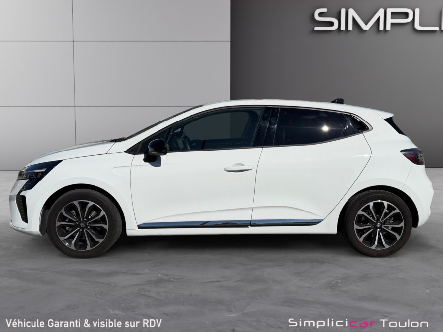 RENAULT d'occasion CLIO 1.6 E-TECH 145 TECHNO de 2023 Toulon Est (83)﻿