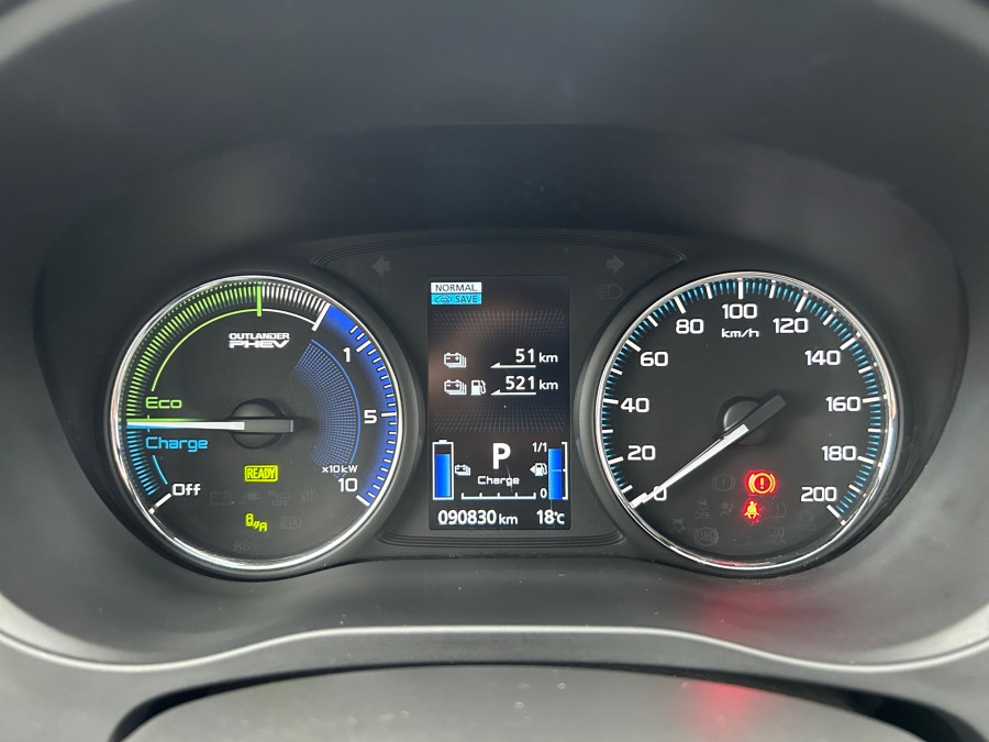MITSUBISHI d'occasion OUTLANDER PHEV TWIN MOTOR INVITE 4WD de 2019