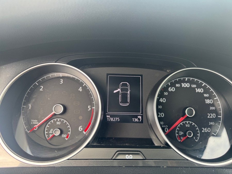 VOLKSWAGEN d'occasion GOLF 1.6 TDI 115 TRENDLINE BUSINESS de 2017