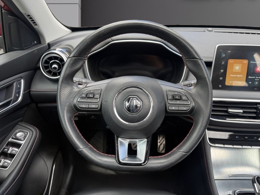 MG d'occasion EHS 1.5T GDI PLUG-IN HYBRID LUXURY de 2023 MONTREUIL