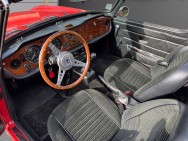 TRIUMPH d'occasion DIVERS TR6 de 1976 Vernon (27)﻿