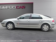 RENAULT d'occasion LAGUNA AUTHENTIQUE 1.6 16V de 2002 Les Sables