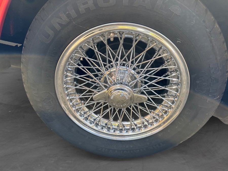 TRIUMPH d'occasion DIVERS TR6 de 1976 Vernon (27)﻿