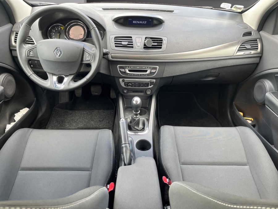 RENAULT d'occasion MEGANE TCE 115 EXPRESSION de 2013 Vernon (27)﻿