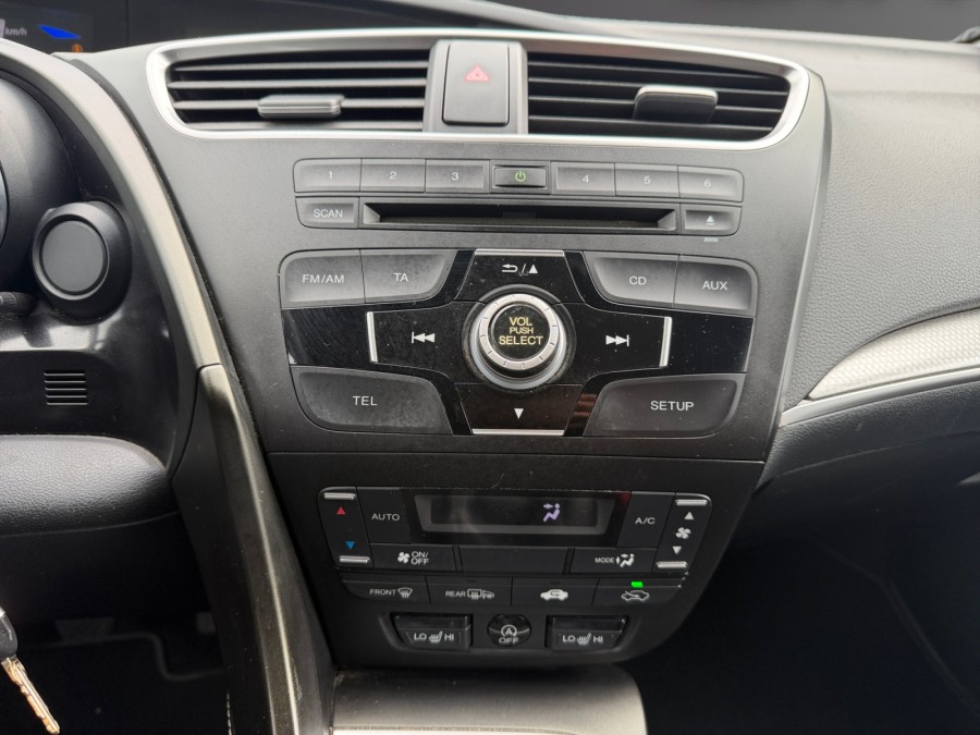 HONDA d'occasion CIVIC 1.4 I-VTEC ELEGANCE de 2016 Toulouse Sud (31)﻿