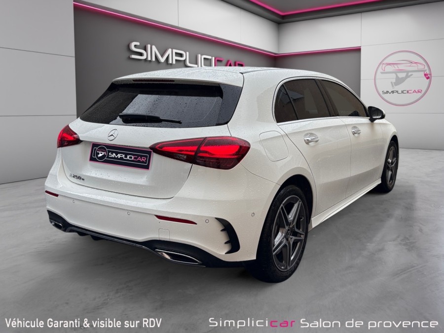 MERCEDES d'occasion CLASSE A IV A250 E AMG LINE de 2023 Salon de