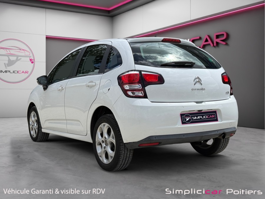 CITROEN d'occasion C3 1.2 PURE TECH 82 FEEL EDITION de 2016 Poitiers