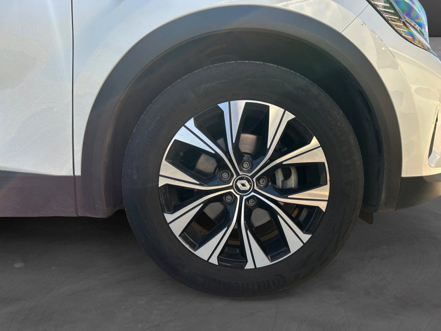 RENAULT d'occasion CAPTUR 1.6 E-TECH 145CV ENGINEERED de 2024 Reunion