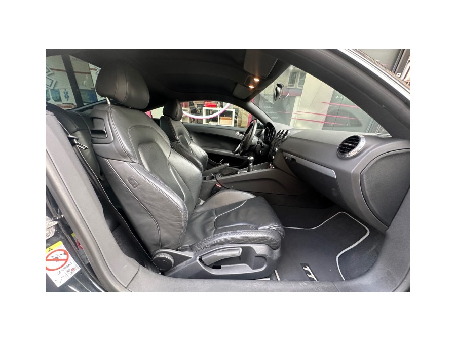 AUDI d'occasion TT 2.0 TFSI de 2007 Paris 15 (75)﻿