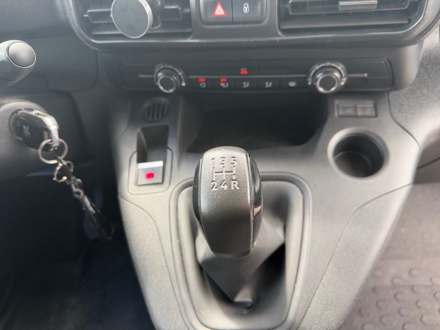 PEUGEOT d'occasion PARTNER STANDARD 1000 1.5 BLUE HDI 100 PRO de 2020
