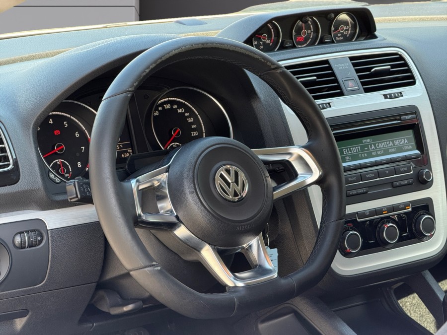 VOLKSWAGEN d'occasion SCIROCCO 1.4 TSI de 2014 Vannes (56)﻿