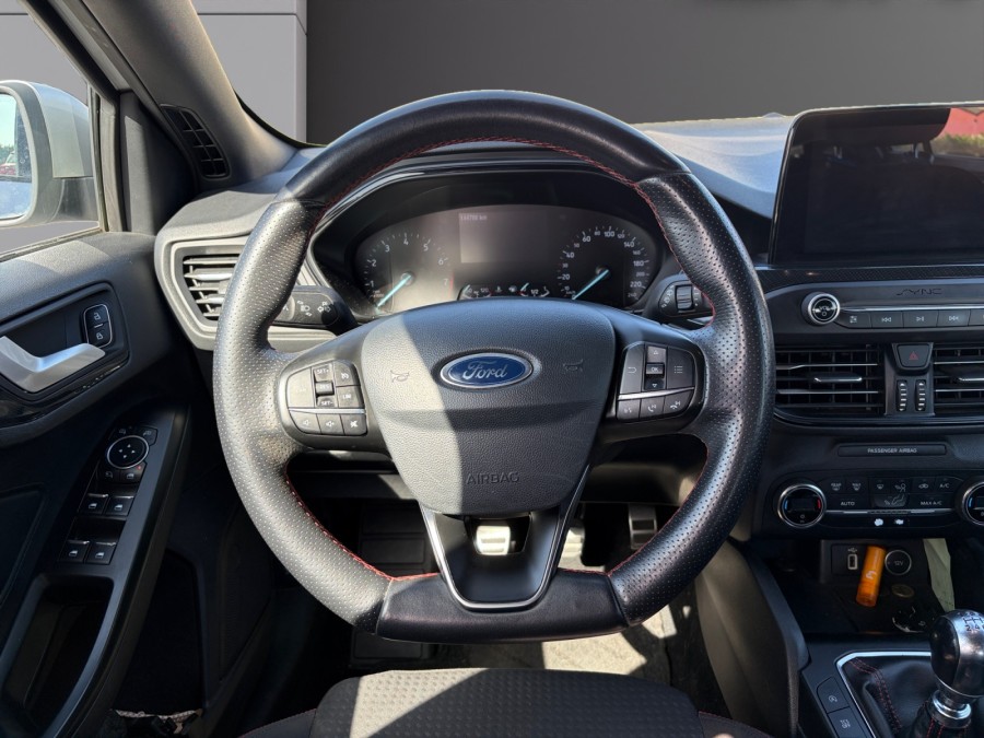 FORD d'occasion FOCUS 1.0 ECOBOOST 125 ST-LINE de 2019 Limoges (87)﻿