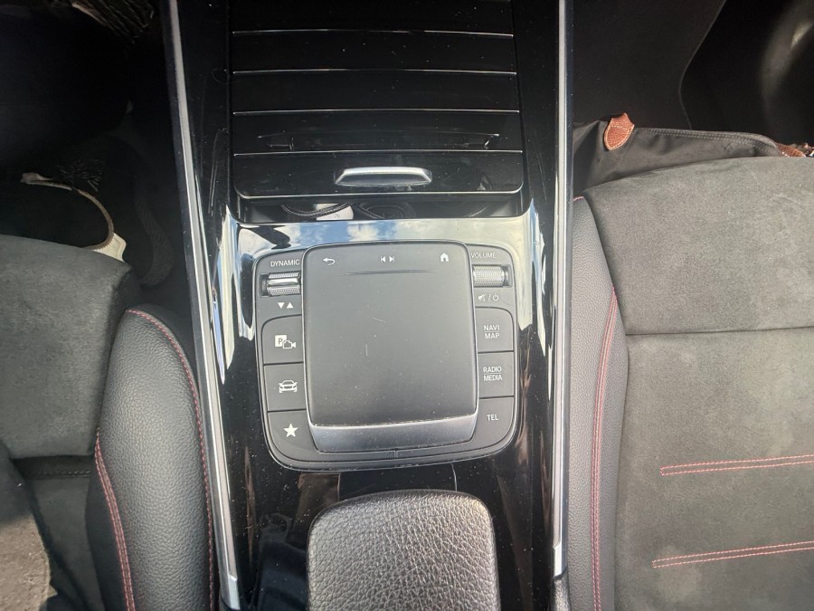 MERCEDES d'occasion CLASSE GLA II GLA 200 D AMG LINE DCT de 2020