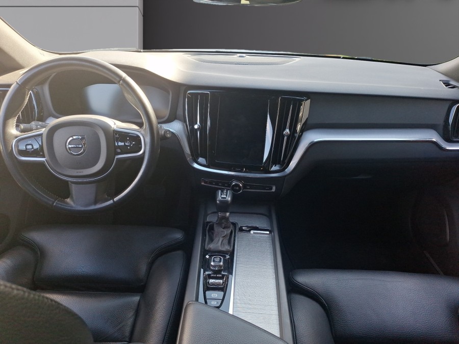 VOLVO d'occasion V60 D3 150 BUSINESS GEARTRONIC de 2019 Soissons (02)﻿