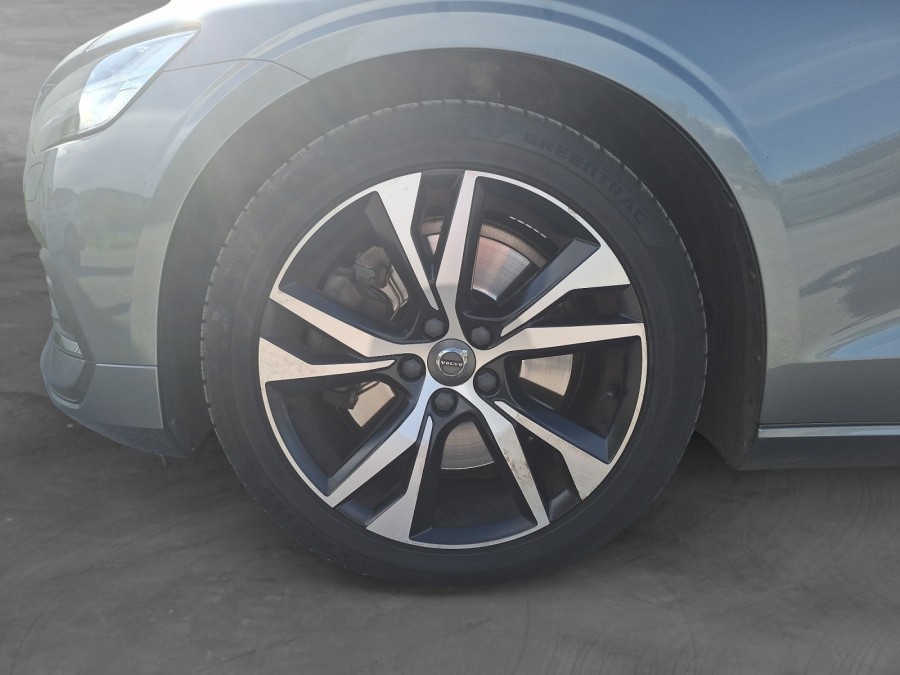 VOLVO d'occasion V60 D3 150 BUSINESS GEARTRONIC de 2019 Soissons (02)﻿