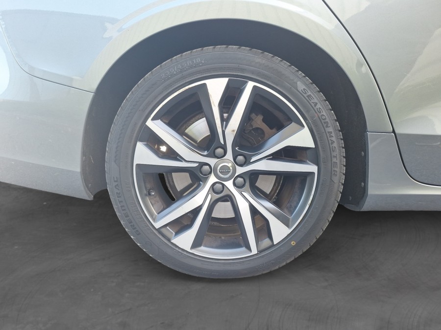 VOLVO d'occasion V60 D3 150 BUSINESS GEARTRONIC de 2019 Soissons (02)﻿