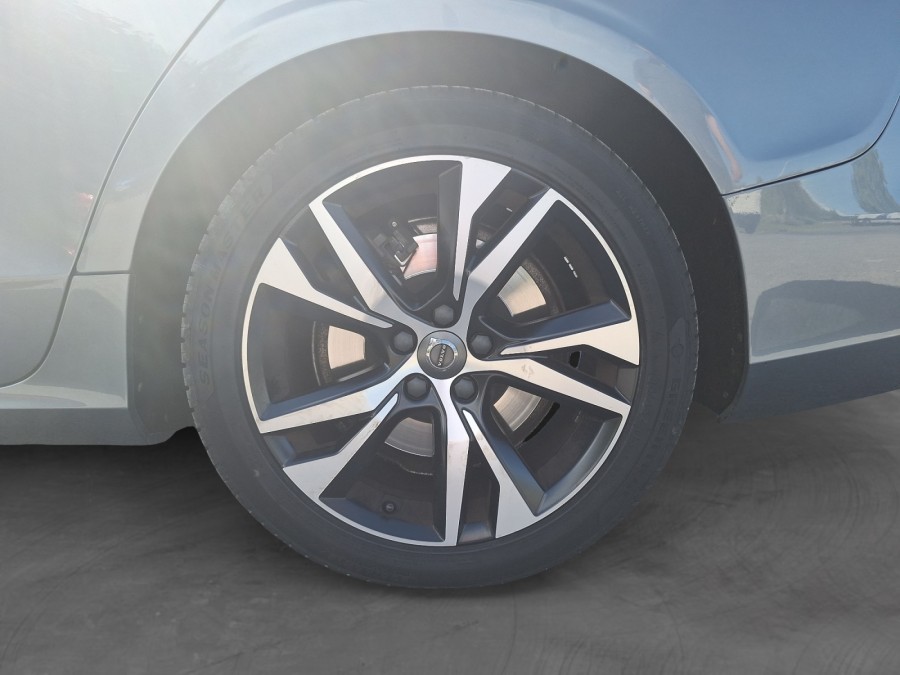 VOLVO d'occasion V60 D3 150 BUSINESS GEARTRONIC de 2019 Soissons (02)﻿