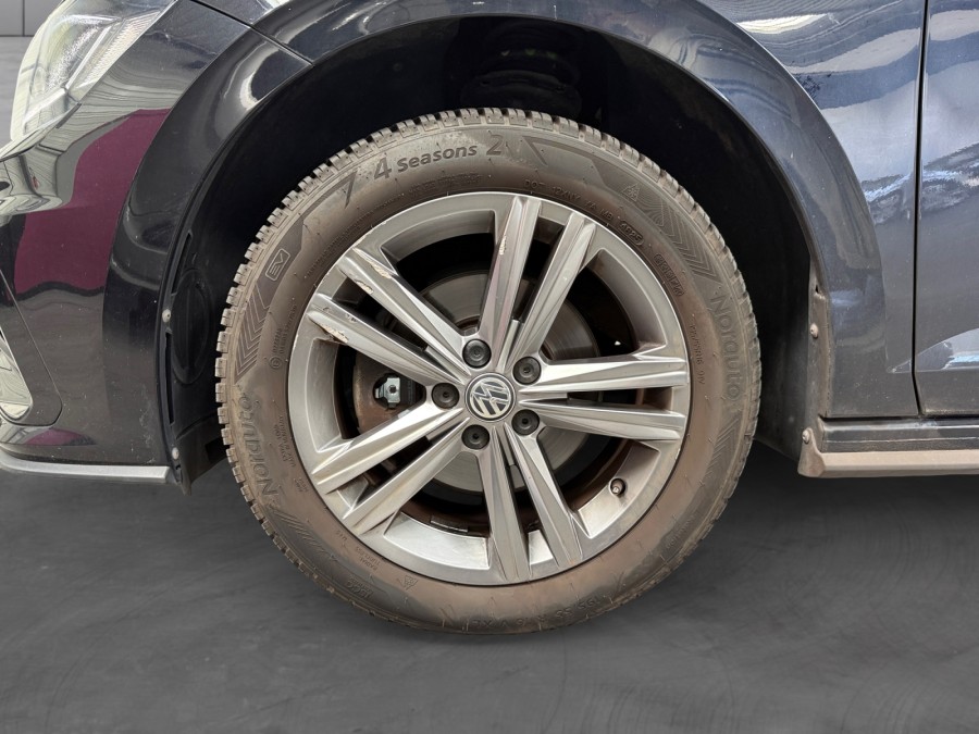 VOLKSWAGEN d'occasion POLO VI 1.0 TSI 116 R-LINE DSG de 2019 Lyon