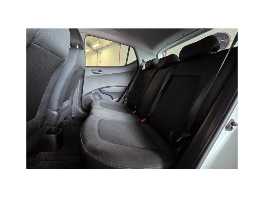HYUNDAI d'occasion I10 1.2 87cv intuitive de 2017 Aix Les Bains (73)﻿