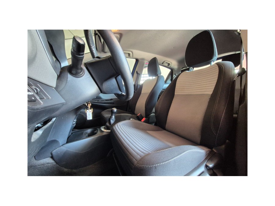 TOYOTA d'occasion YARIS 1.0 VVTI 70 ULTIMATE de 2020 Aix Les Bains