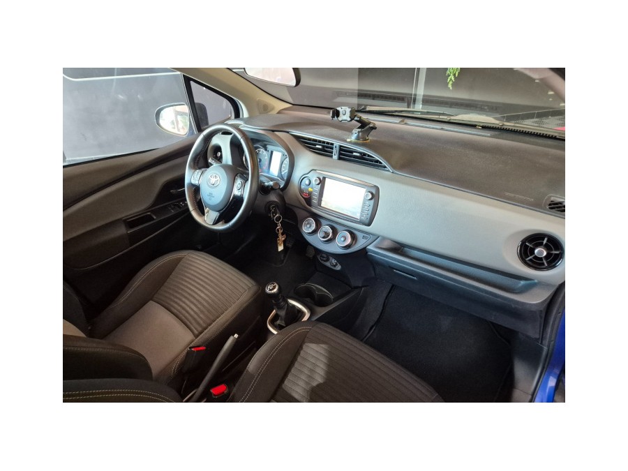 TOYOTA d'occasion YARIS 1.0 VVTI 70 ULTIMATE de 2020 Aix Les Bains