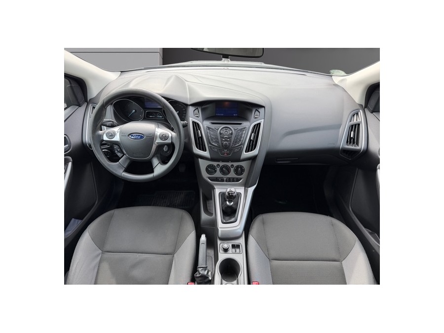 FORD d'occasion FOCUS FOCUS 1.6 L  DURATORQ-TDCI de 2013 Tours (37)﻿