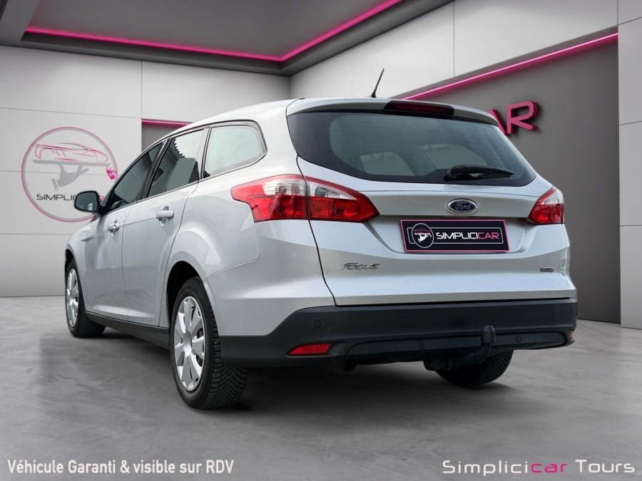 FORD d'occasion FOCUS FOCUS 1.6 L  DURATORQ-TDCI de 2013 Tours (37)﻿