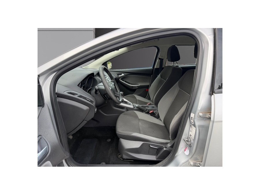 FORD d'occasion FOCUS FOCUS 1.6 L  DURATORQ-TDCI de 2013 Tours (37)﻿