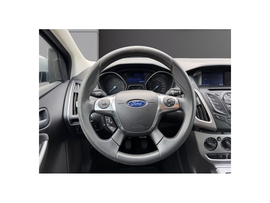 FORD d'occasion FOCUS FOCUS 1.6 L  DURATORQ-TDCI de 2013 Tours (37)﻿