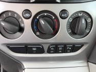 FORD d'occasion FOCUS FOCUS 1.6 L  DURATORQ-TDCI de 2013 Tours (37)﻿