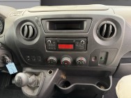 RENAULT d'occasion MASTER III FOURGON F3300 L2H2 DCI 110 GRAND