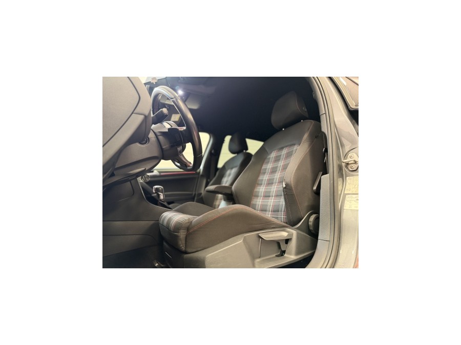 VOLKSWAGEN d'occasion GOLF 2.0 TSI EVO 245 GTI PERFORMANCE DSG de