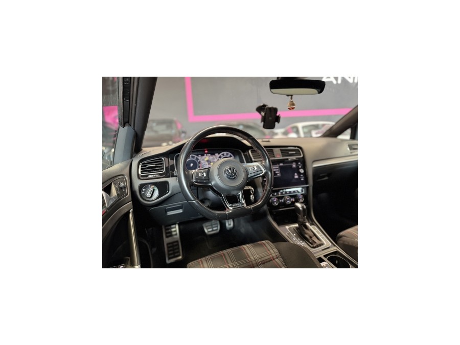 VOLKSWAGEN d'occasion GOLF 2.0 TSI EVO 245 GTI PERFORMANCE DSG de