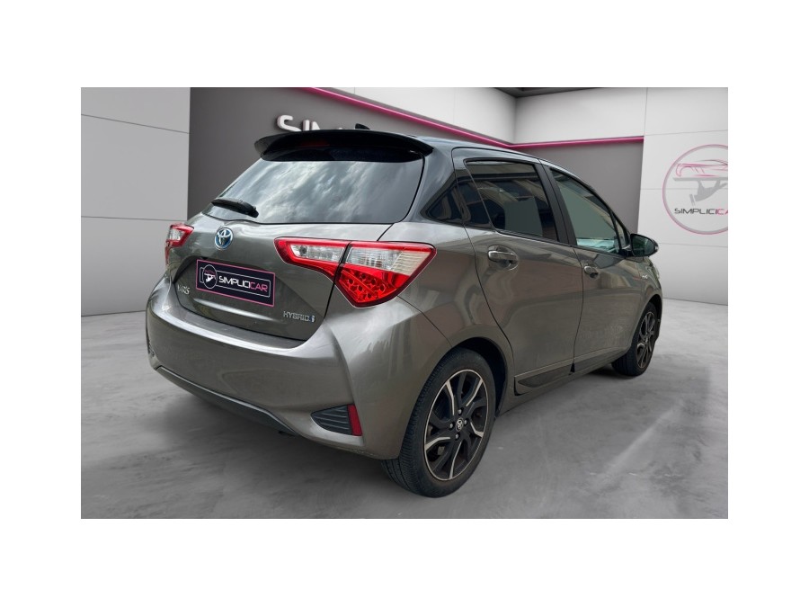 TOYOTA d'occasion YARIS 100H DYNAMIC BUSINESS de 2018 Osny (95)﻿