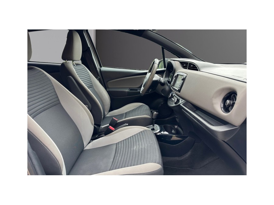 TOYOTA d'occasion YARIS 100H DYNAMIC BUSINESS de 2018 Osny (95)﻿