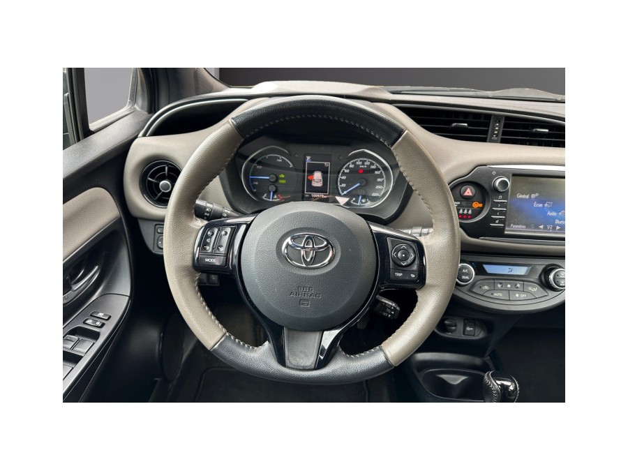 TOYOTA d'occasion YARIS 100H DYNAMIC BUSINESS de 2018 Osny (95)﻿