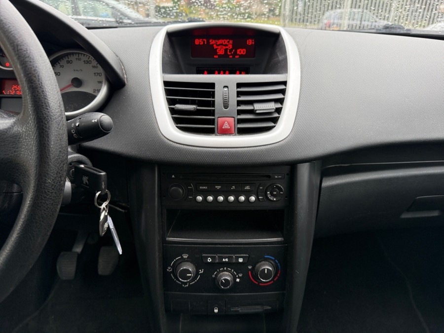 PEUGEOT d'occasion 207/207+ + 1.4 HDI 70 de 2011 Dunkerque (59)﻿