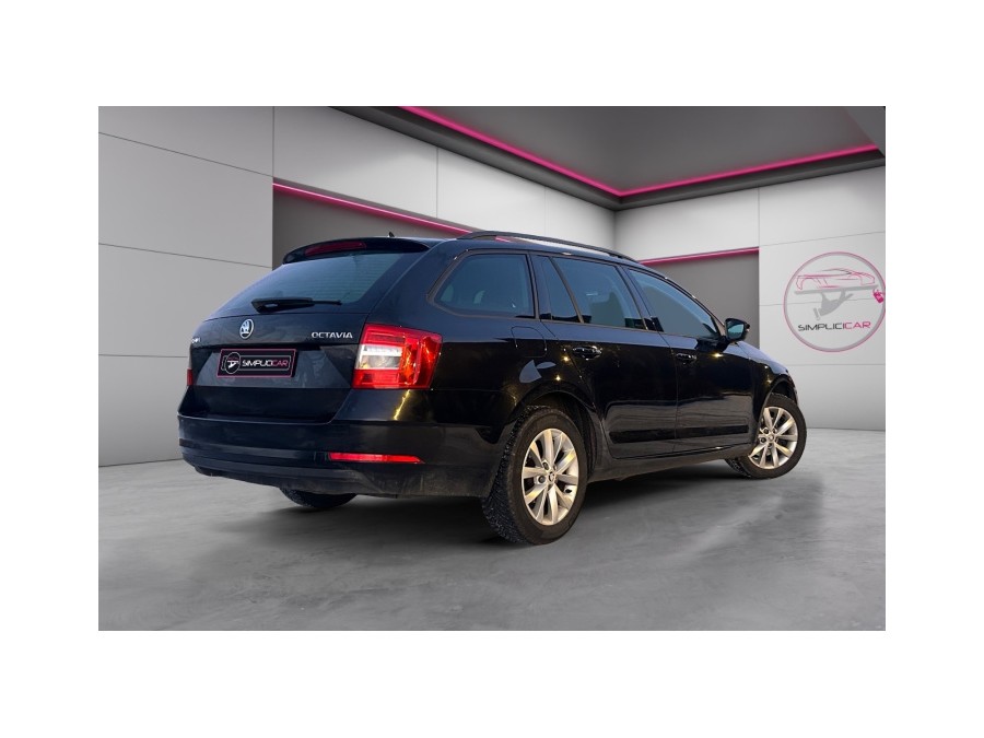 SKODA d'occasion OCTAVIA COMBI 2.0 TDI 150 EDITION DSG de 2020 Colmar