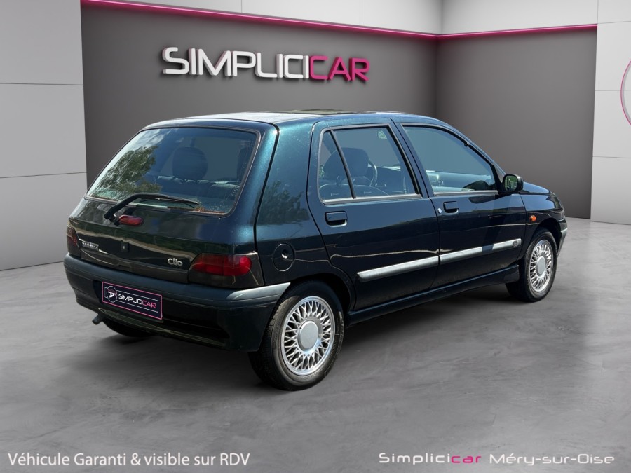 RENAULT d'occasion CLIO I BACCARA 1.8 de 1996 Méry Sur Oise (95)﻿